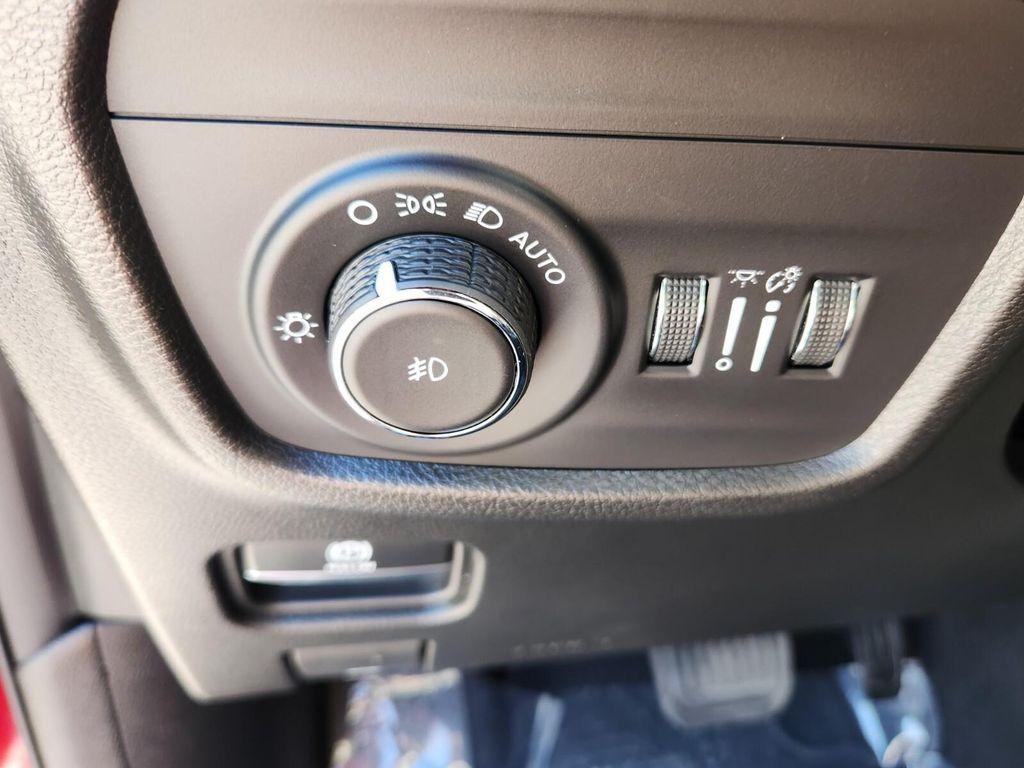 used 2022 Jeep Grand Cherokee car, priced at $36,995