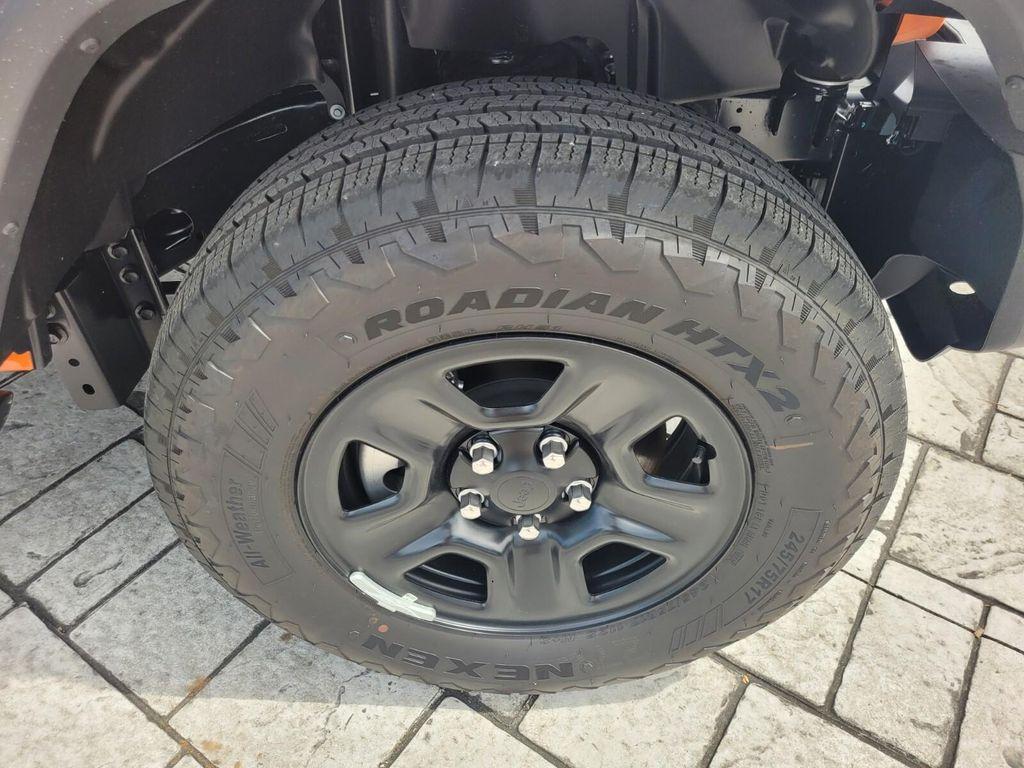 new 2025 Jeep Wrangler car, priced at $38,340