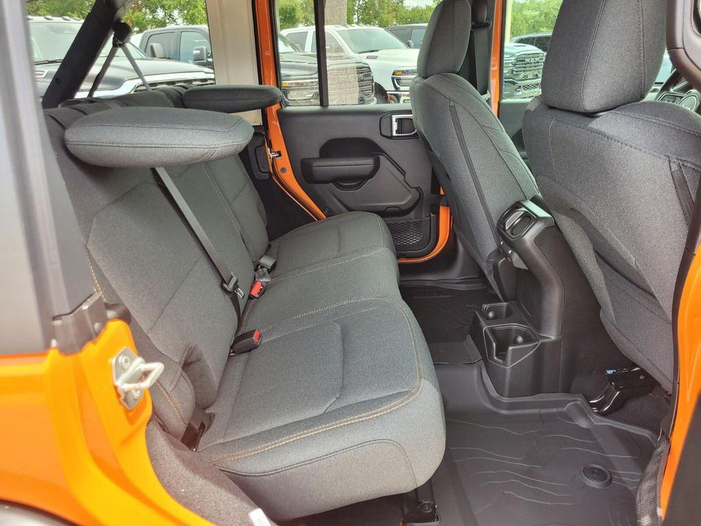 new 2025 Jeep Wrangler car, priced at $38,340