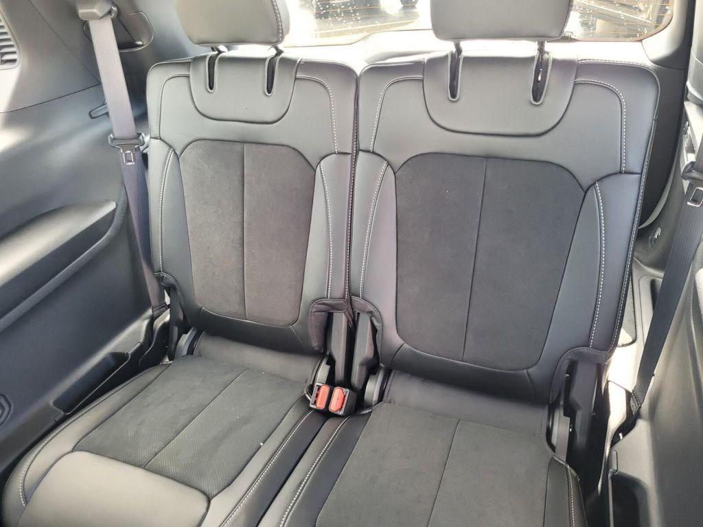 new 2025 Jeep Grand Cherokee L car, priced at $43,127