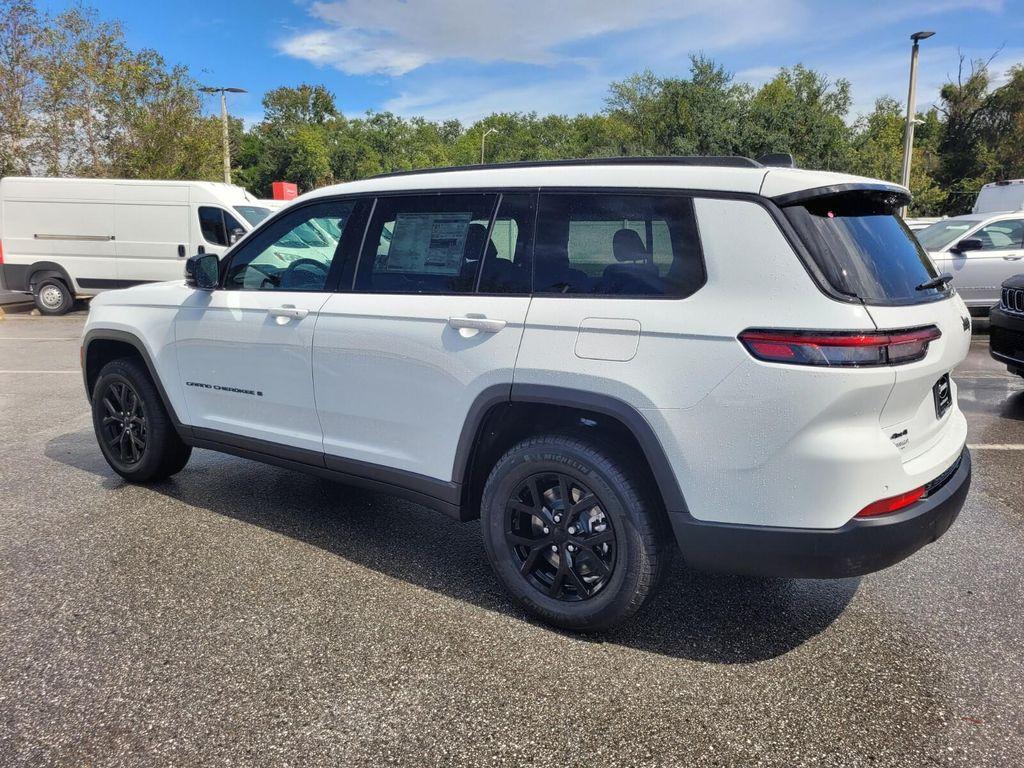new 2025 Jeep Grand Cherokee L car, priced at $43,127