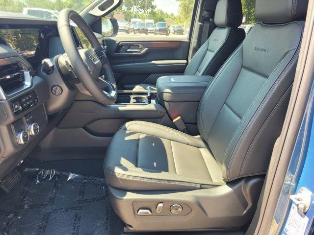 new 2025 GMC Yukon XL car, priced at $88,460