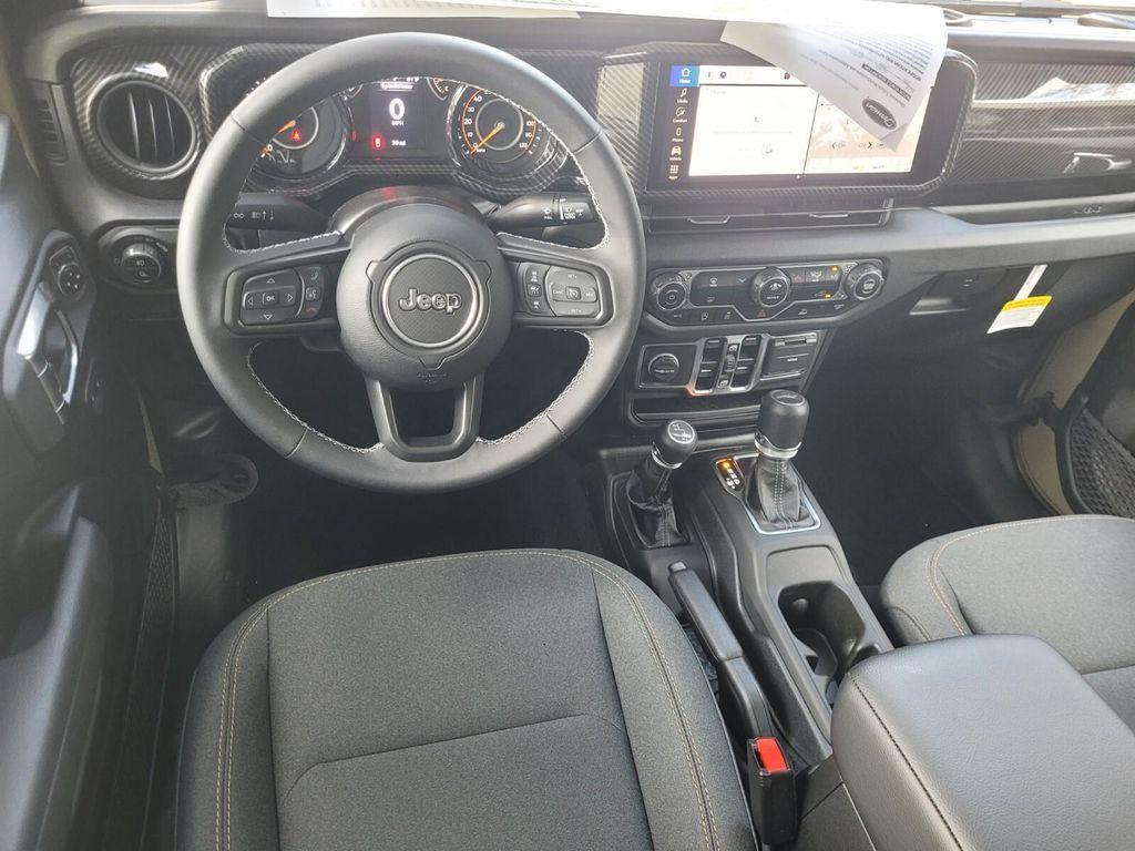 new 2025 Jeep Gladiator car, priced at $55,186