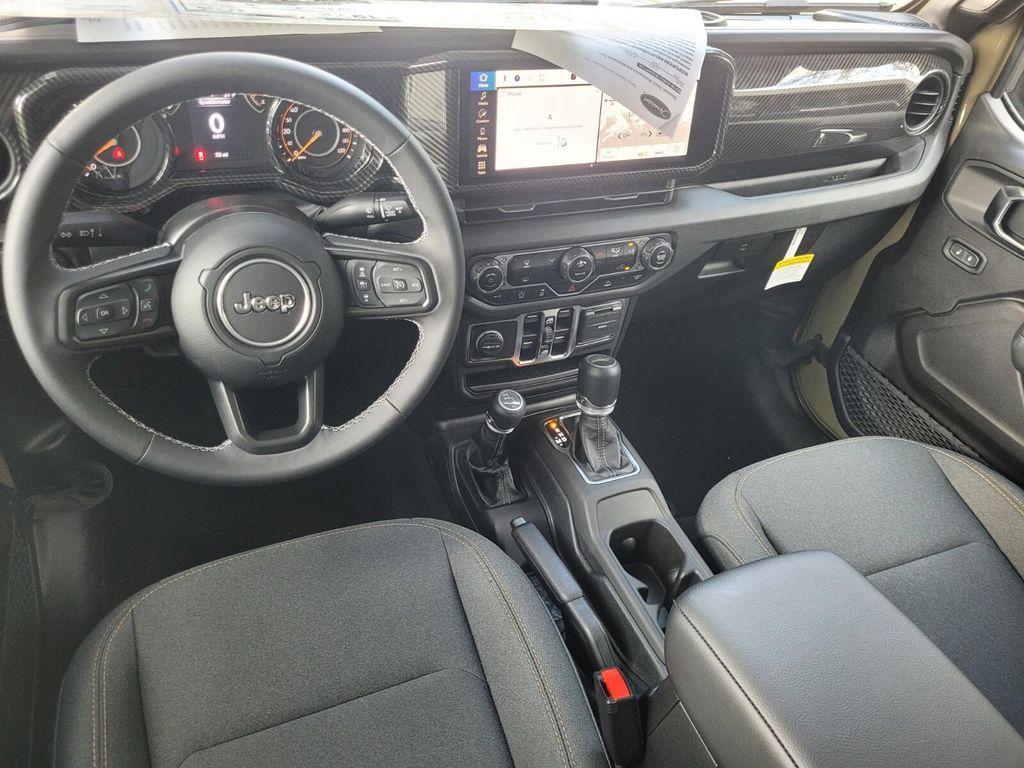 new 2025 Jeep Gladiator car, priced at $55,186