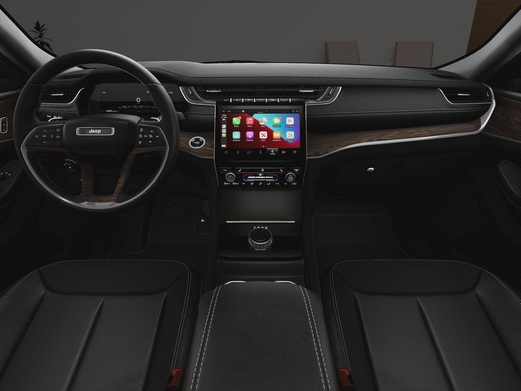 new 2025 Jeep Grand Cherokee car, priced at $45,134
