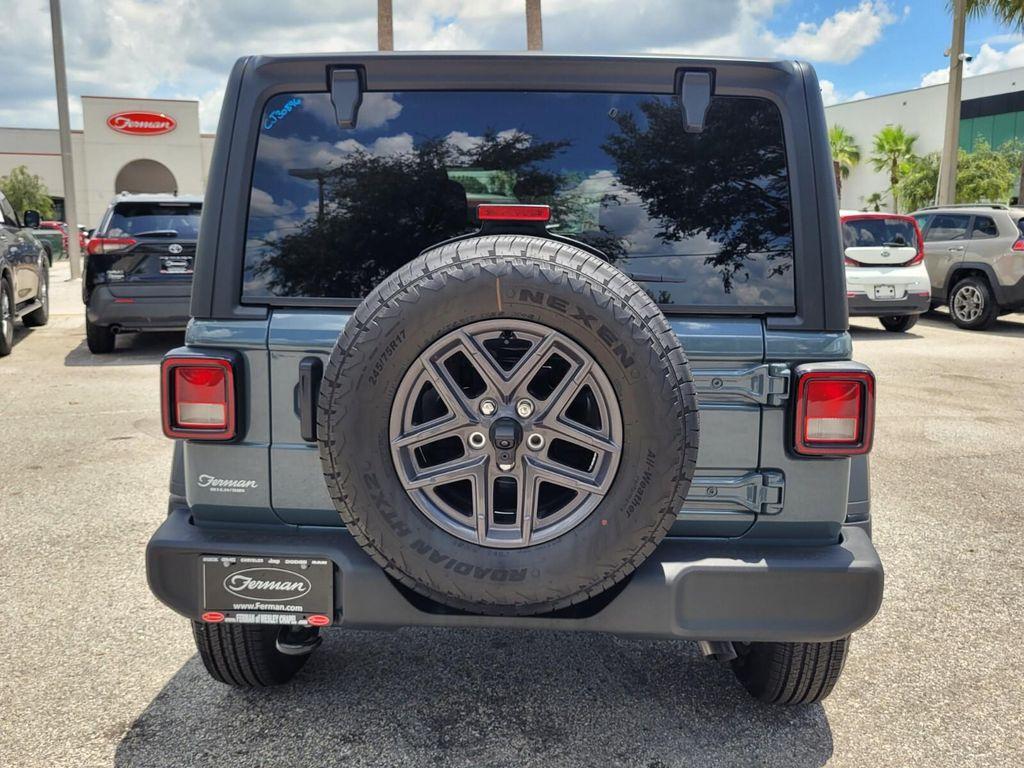 new 2025 Jeep Wrangler car, priced at $41,874