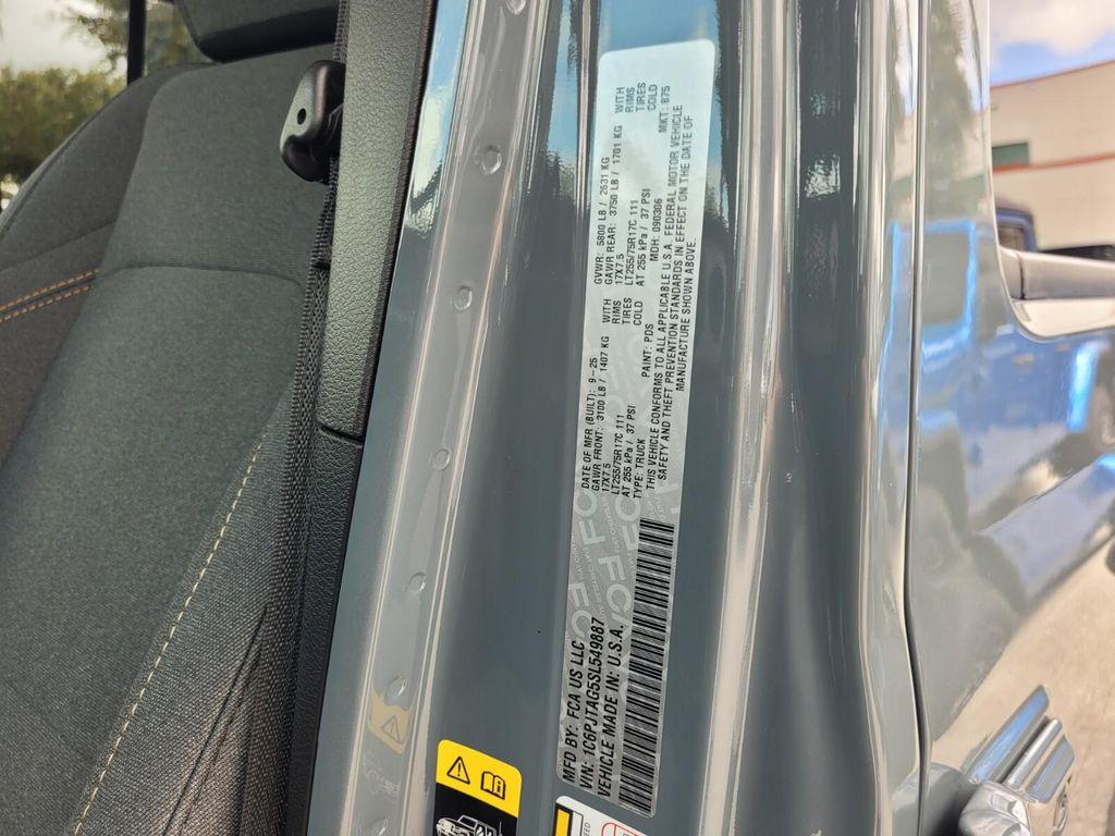 new 2025 Jeep Gladiator car, priced at $46,111