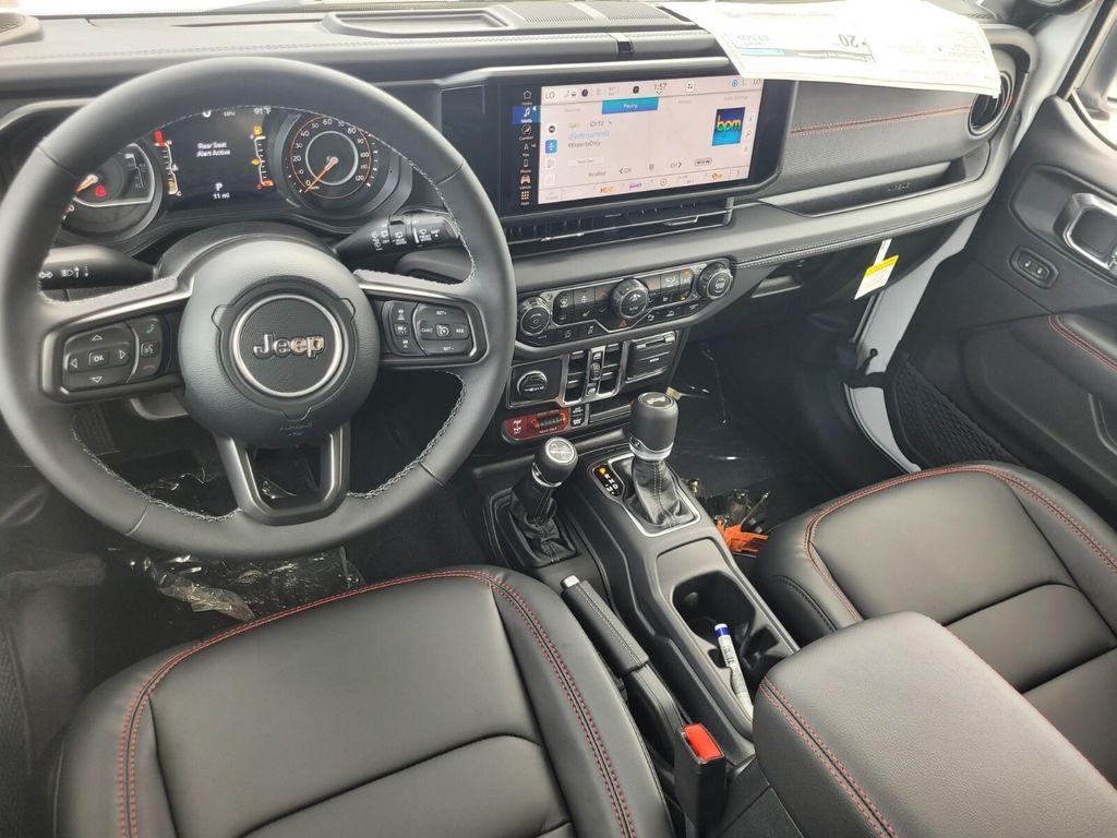 new 2025 Jeep Wrangler car, priced at $62,620
