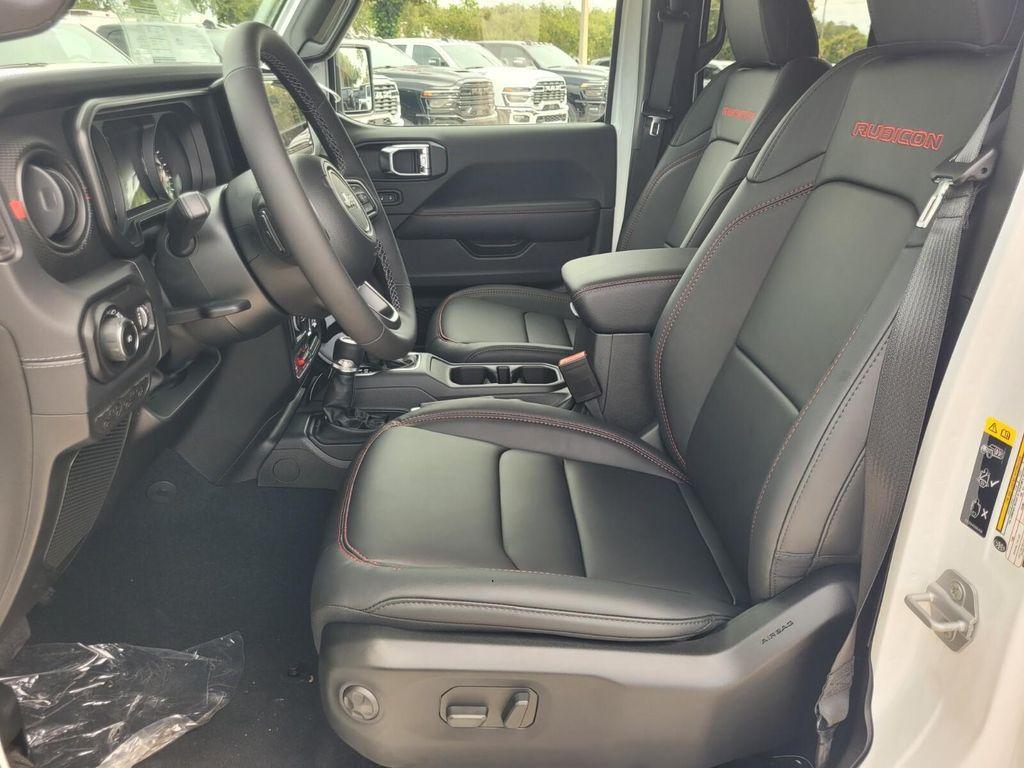 new 2025 Jeep Wrangler car, priced at $62,620