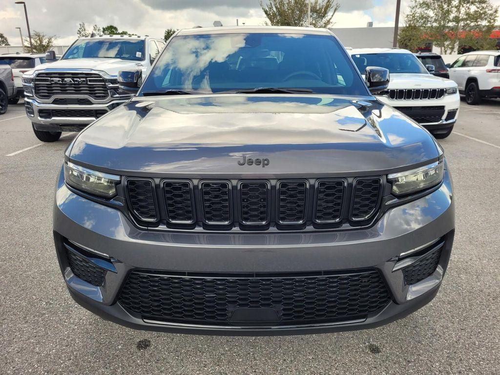 new 2025 Jeep Grand Cherokee car, priced at $45,416