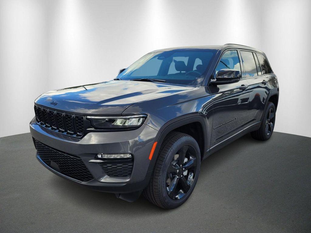 new 2025 Jeep Grand Cherokee car, priced at $45,416