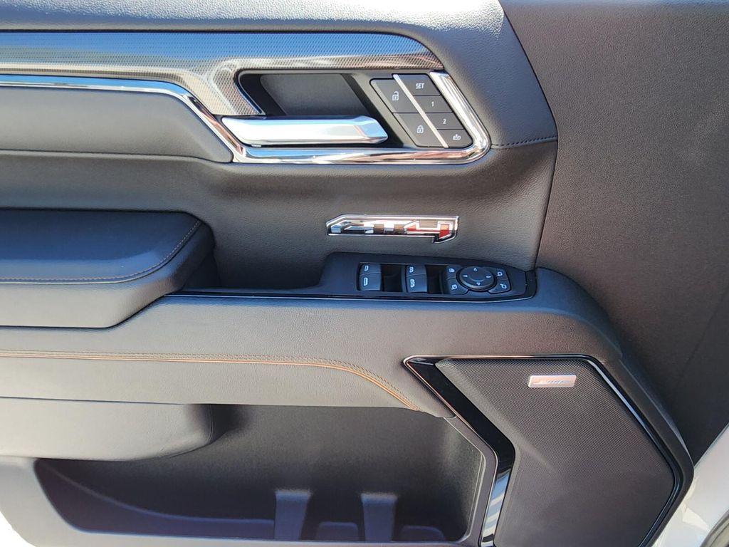 used 2022 GMC Sierra 1500 car, priced at $51,089