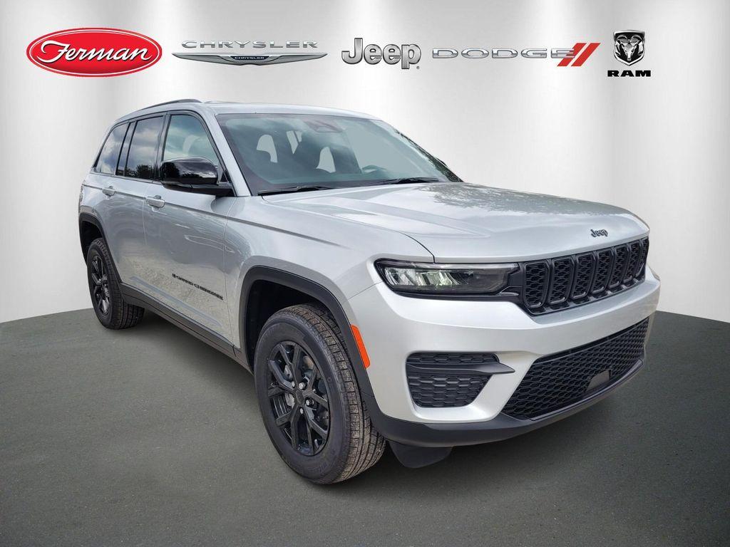 new 2025 Jeep Grand Cherokee car, priced at $40,691