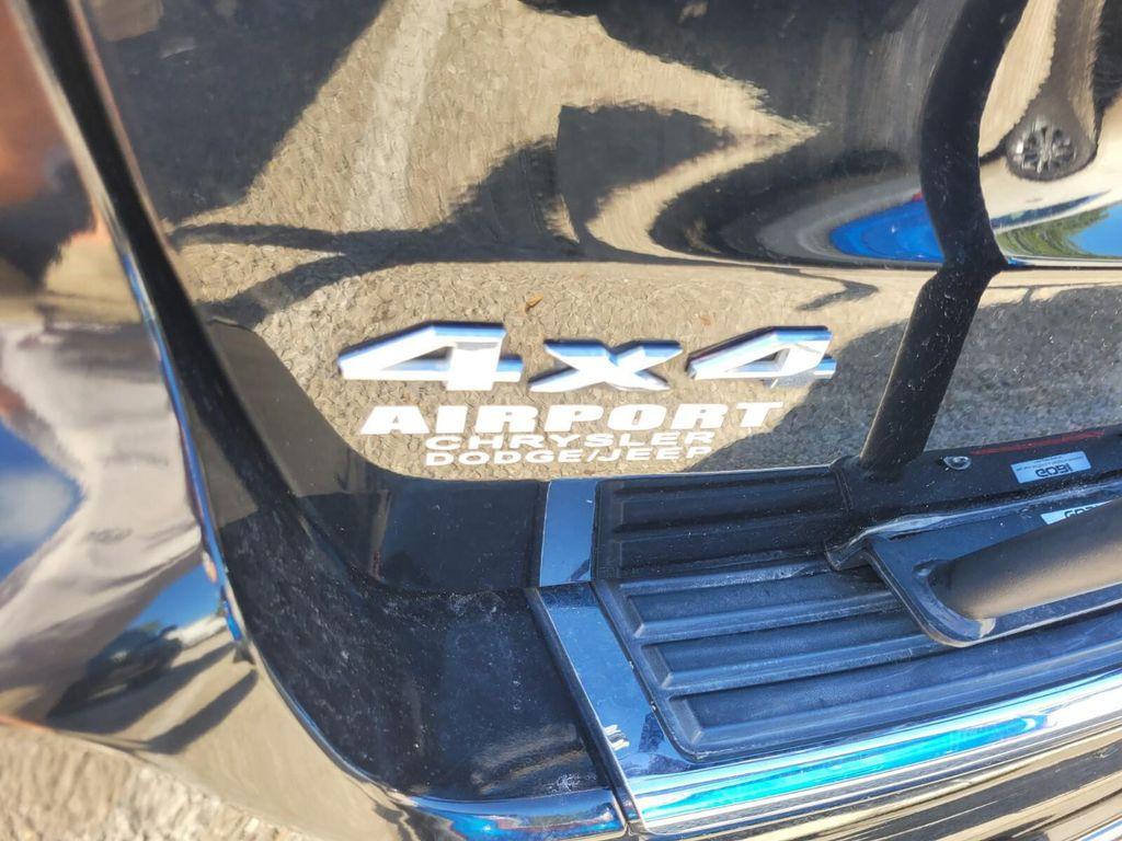 used 2017 Jeep Grand Cherokee car, priced at $18,950