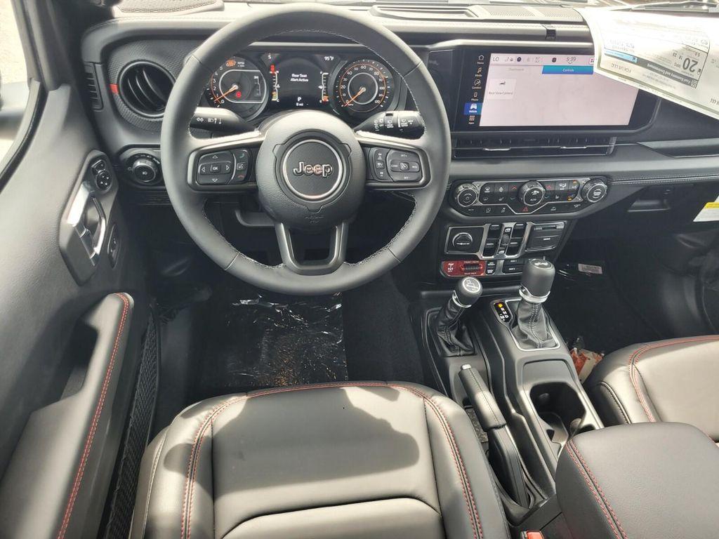 new 2025 Jeep Wrangler car, priced at $56,475