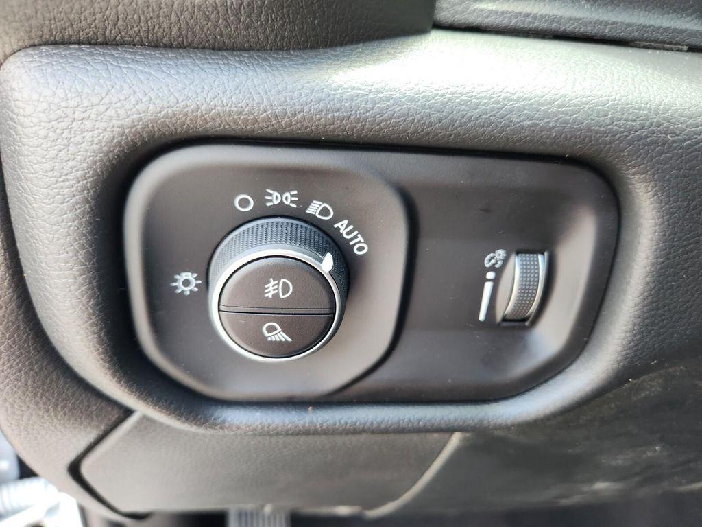 new 2025 Ram 2500 car, priced at $62,971