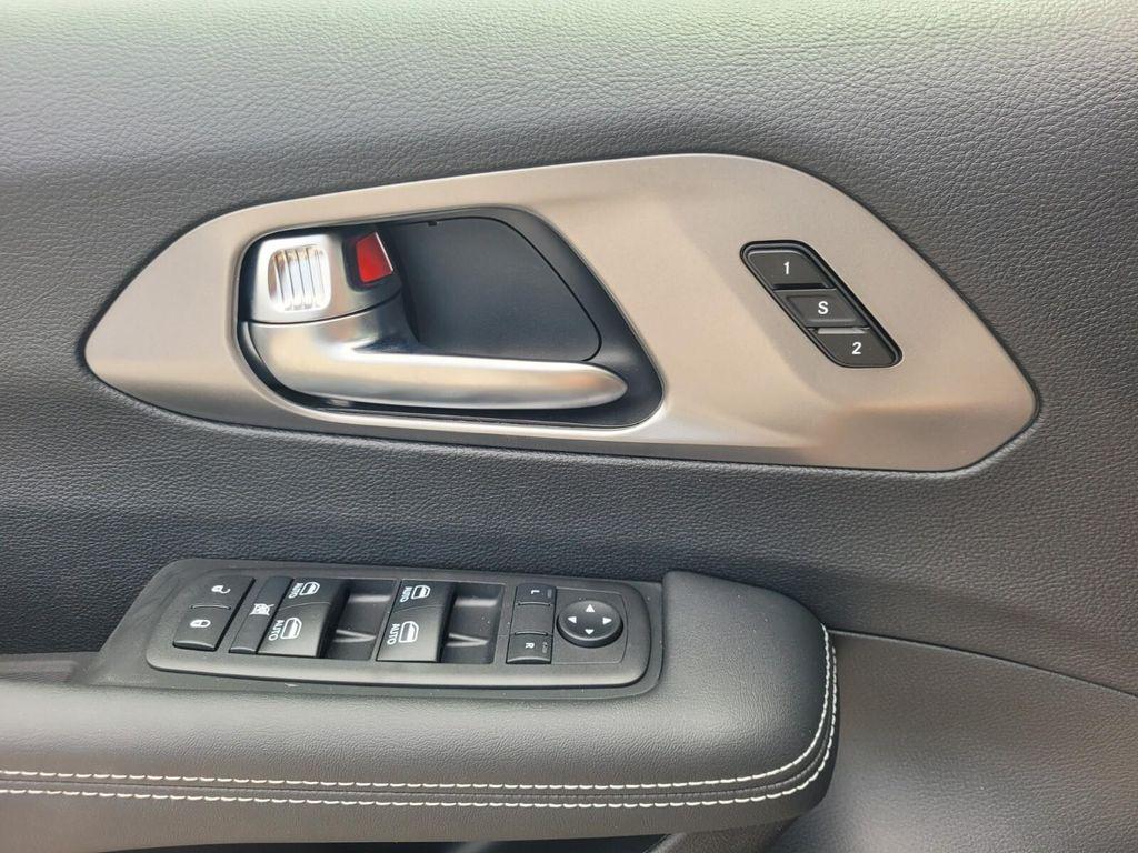 new 2026 Chrysler Pacifica car, priced at $38,081