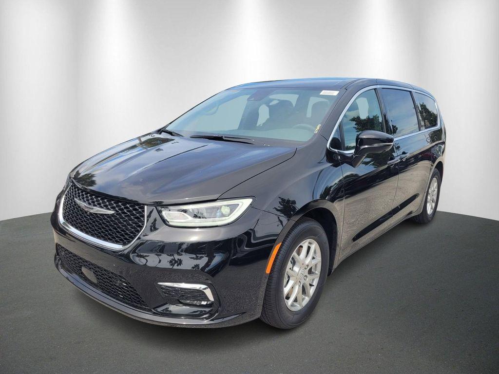 new 2026 Chrysler Pacifica car, priced at $38,081
