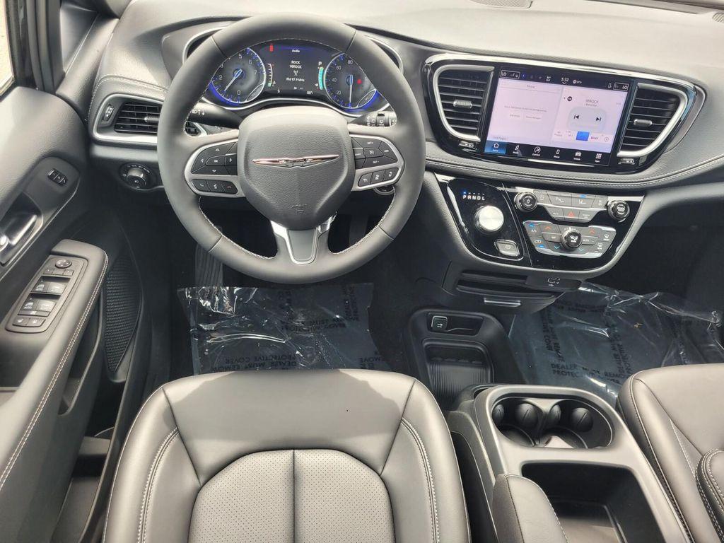 new 2026 Chrysler Pacifica car, priced at $38,081