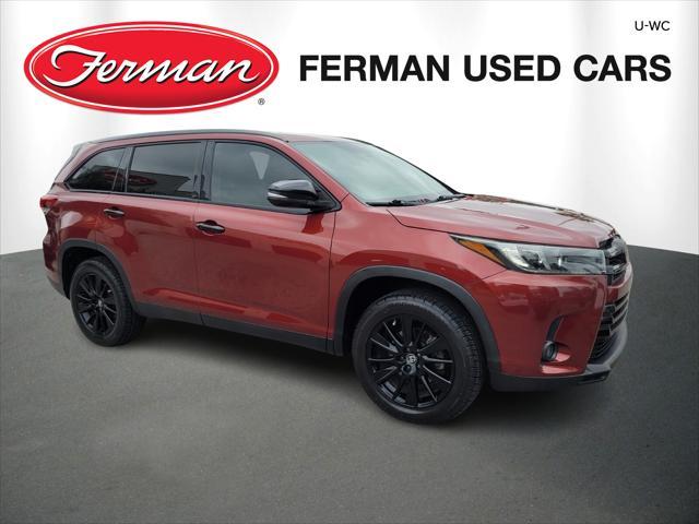 used 2019 Toyota Highlander car, priced at $23,500