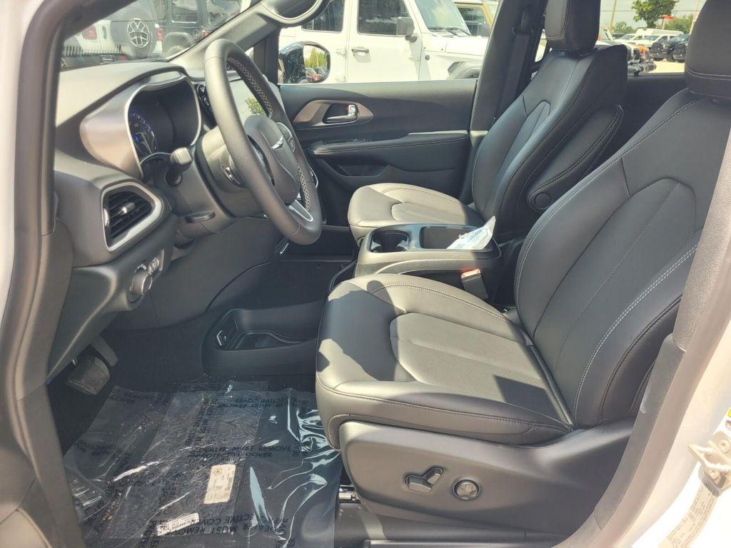 new 2026 Chrysler Voyager car, priced at $39,891