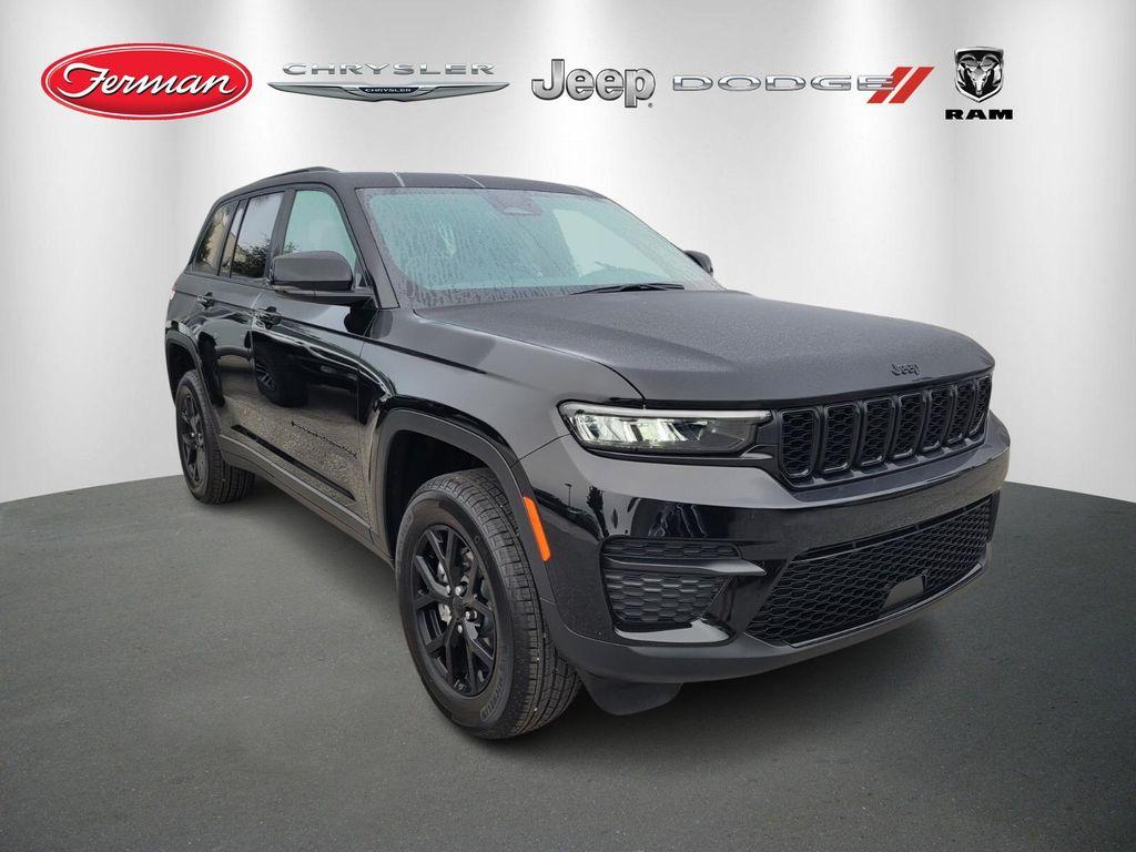 new 2025 Jeep Grand Cherokee car, priced at $41,173