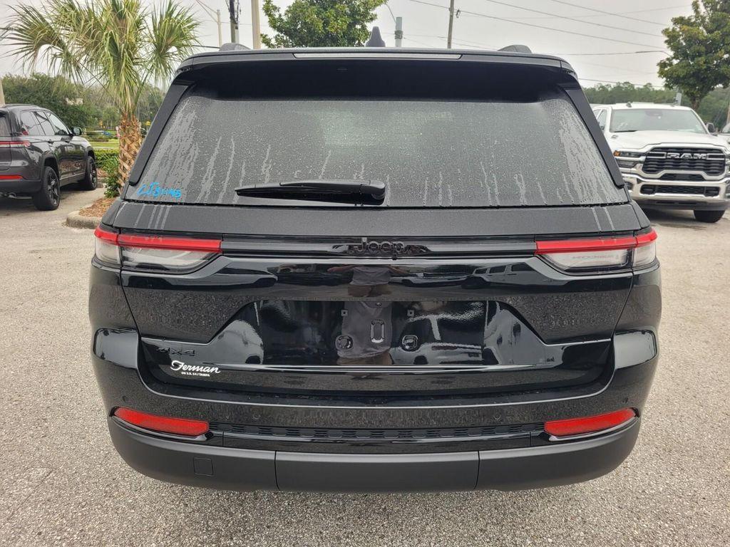 new 2025 Jeep Grand Cherokee car, priced at $41,173
