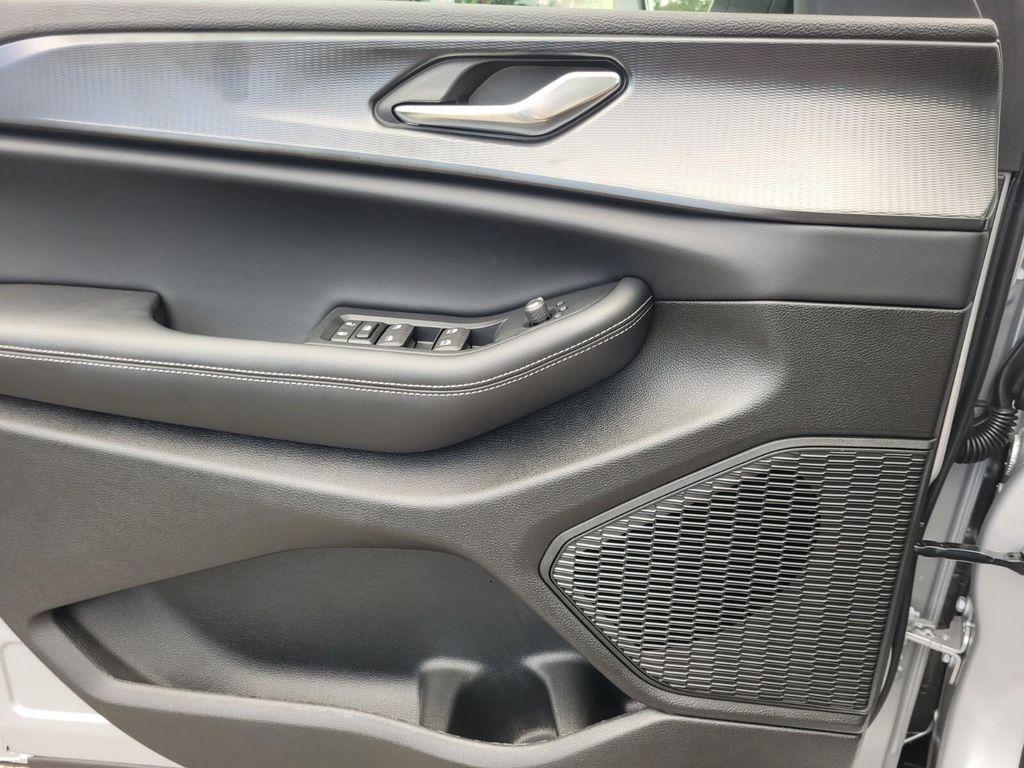 new 2025 Jeep Grand Cherokee car, priced at $36,510