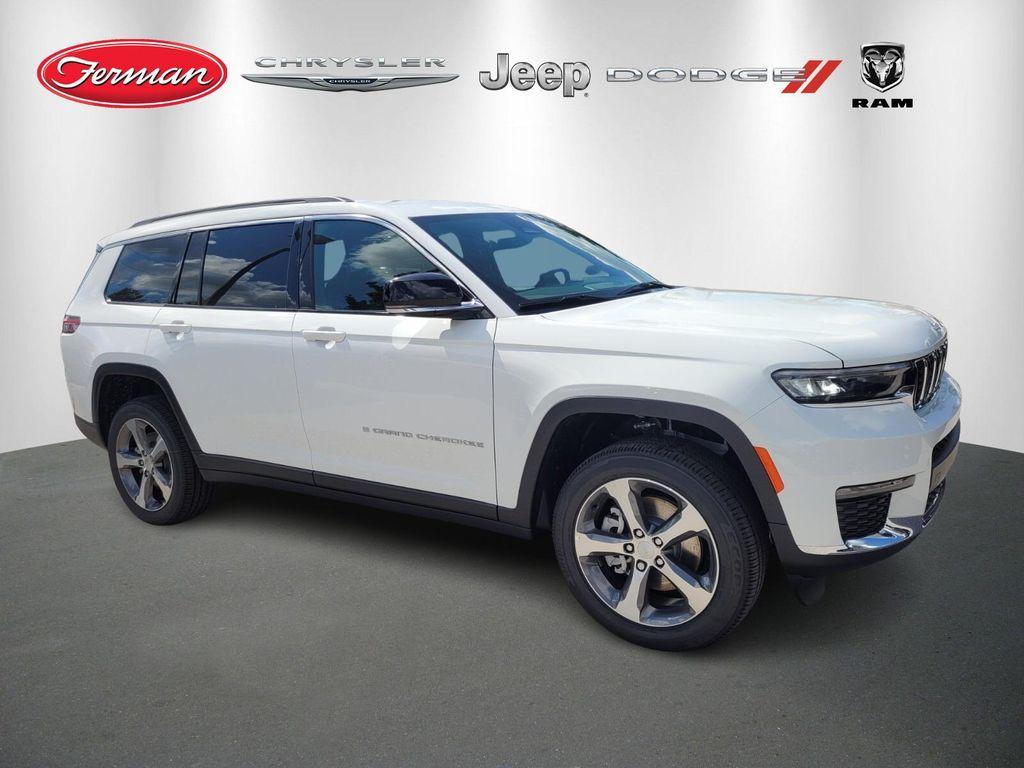new 2025 Jeep Grand Cherokee L car, priced at $42,141