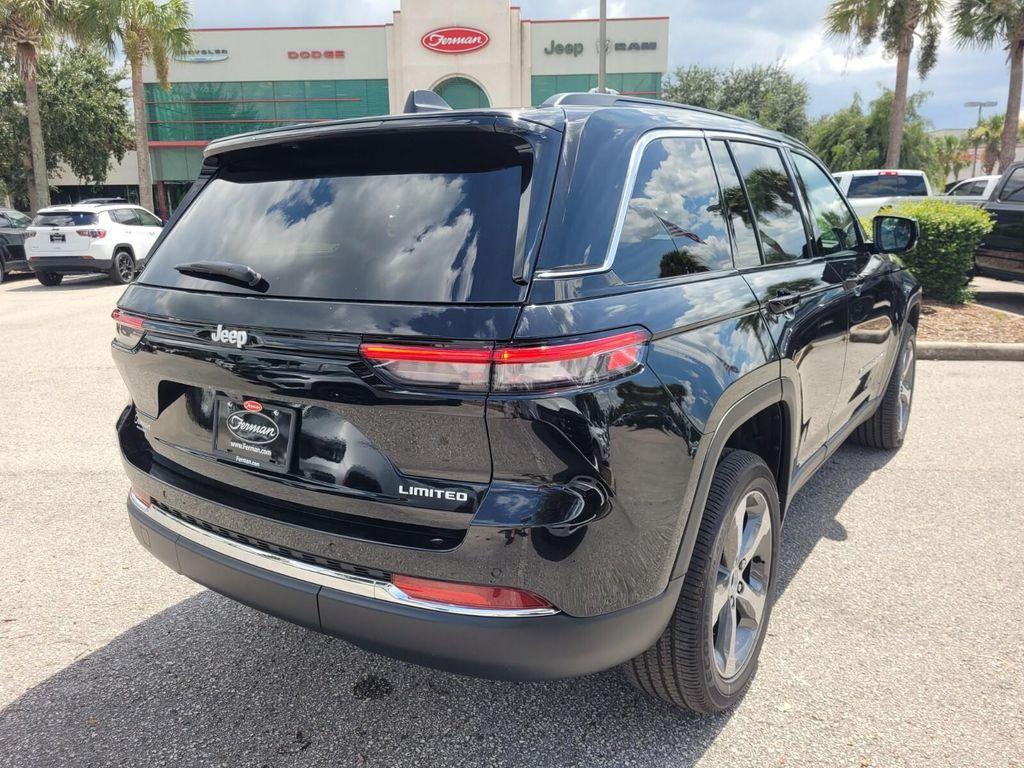 new 2025 Jeep Grand Cherokee car, priced at $42,159
