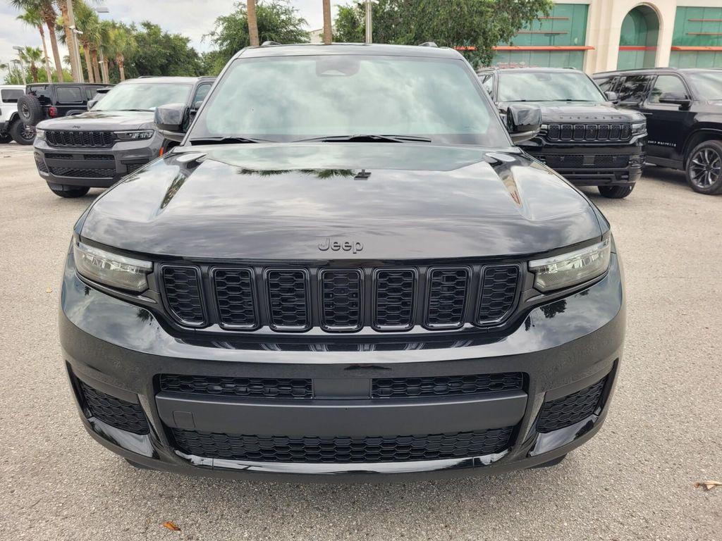new 2025 Jeep Grand Cherokee L car, priced at $37,282