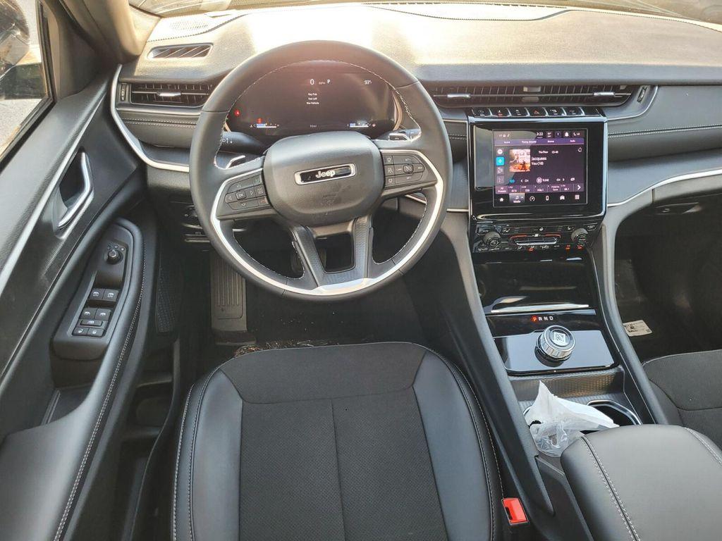 new 2025 Jeep Grand Cherokee L car, priced at $41,808