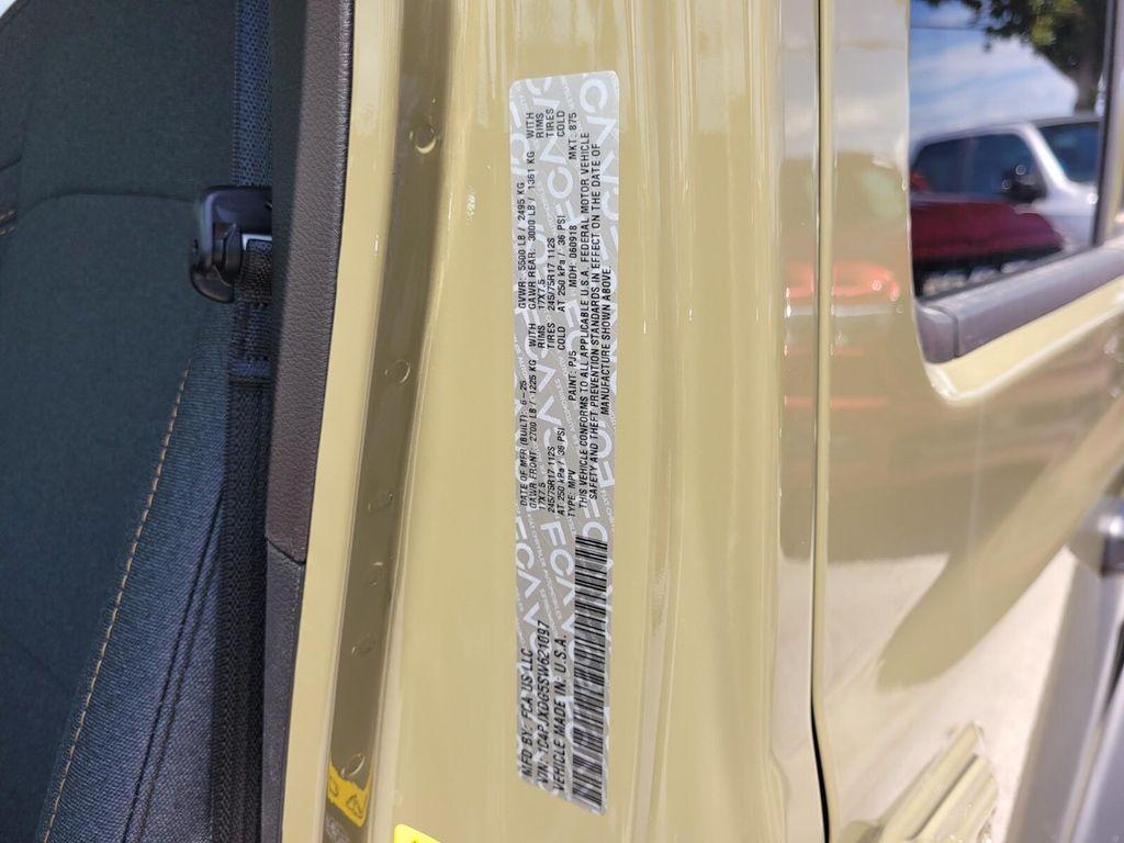 new 2025 Jeep Wrangler car, priced at $40,374