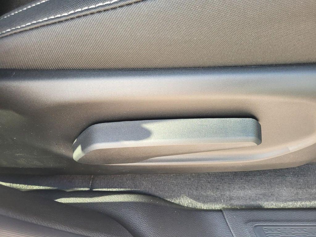 new 2025 Jeep Grand Cherokee L car, priced at $38,361