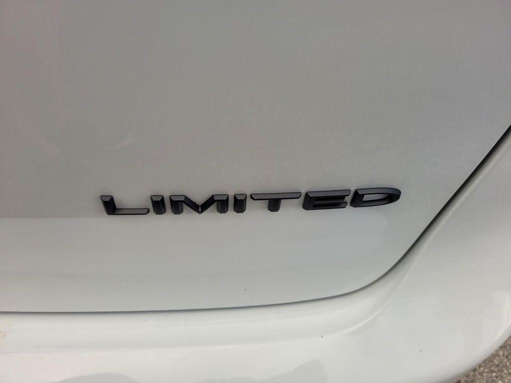 new 2026 Chrysler Pacifica car, priced at $48,473