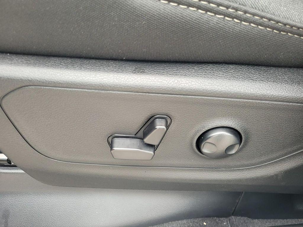 new 2025 Ram 1500 car, priced at $44,974