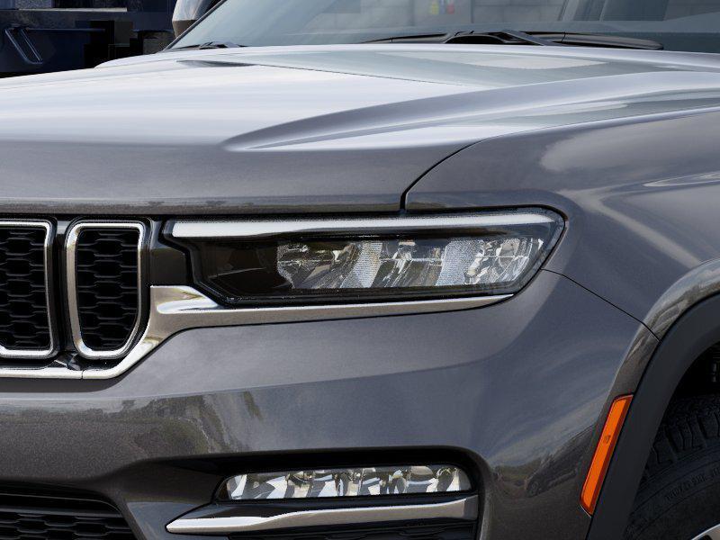 new 2025 Jeep Grand Cherokee car, priced at $47,068