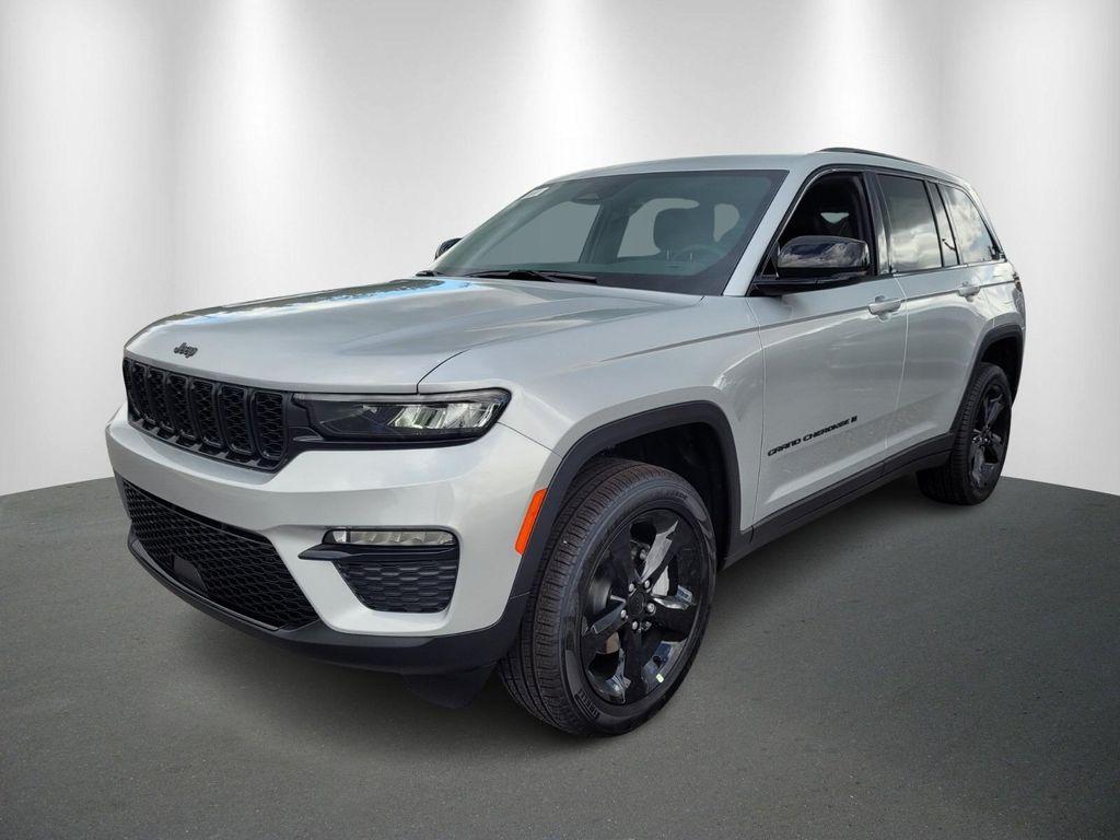 new 2025 Jeep Grand Cherokee car, priced at $42,843