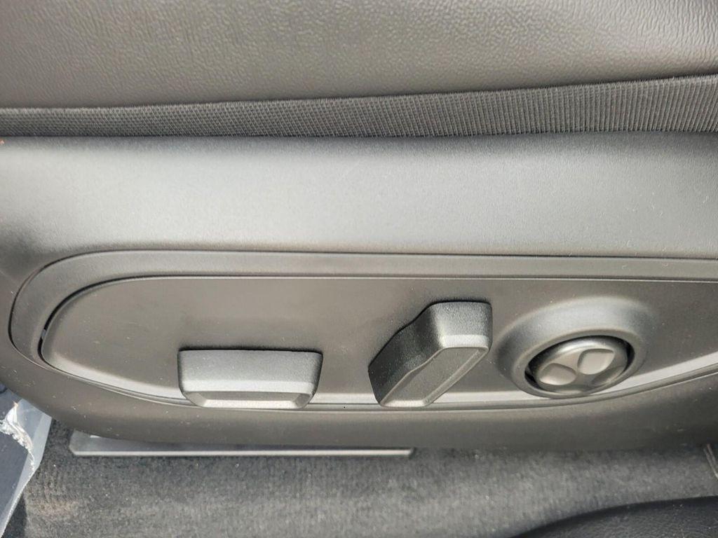 new 2025 Jeep Grand Cherokee car, priced at $42,843