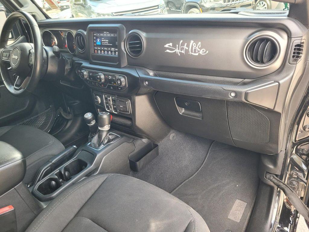 used 2022 Jeep Gladiator car, priced at $29,492