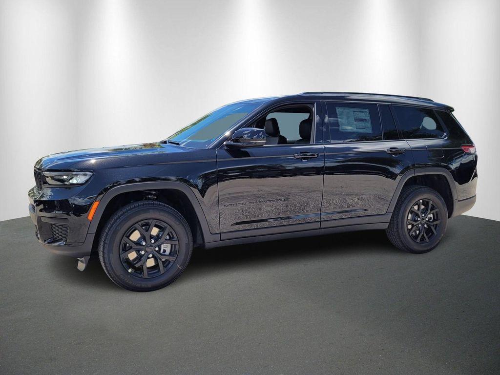 new 2025 Jeep Grand Cherokee L car, priced at $39,022