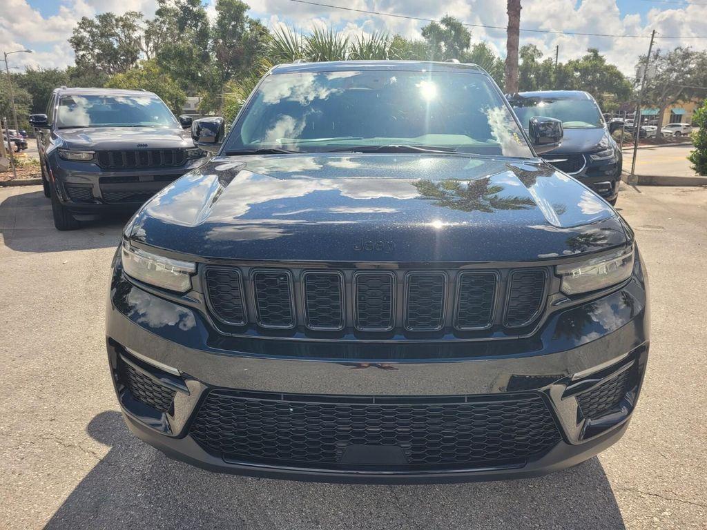 new 2025 Jeep Grand Cherokee car, priced at $44,142
