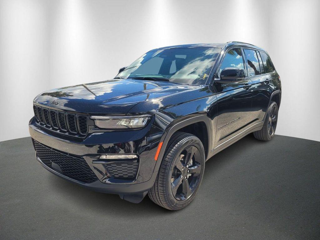 new 2025 Jeep Grand Cherokee car, priced at $44,142