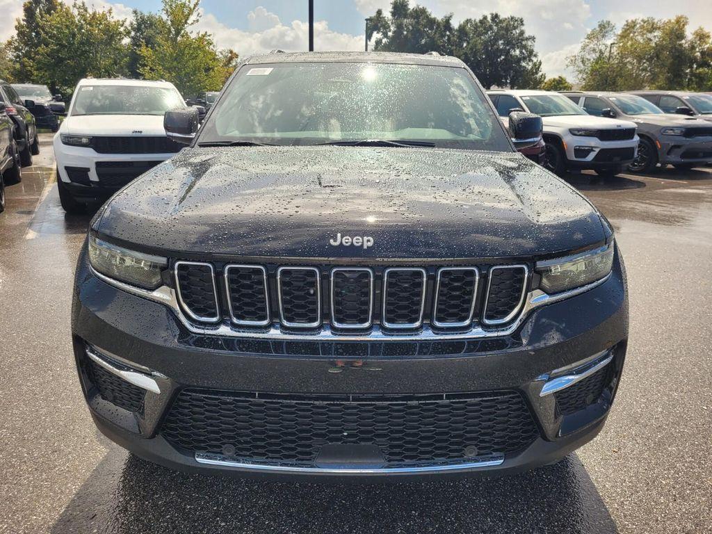new 2025 Jeep Grand Cherokee car, priced at $46,558