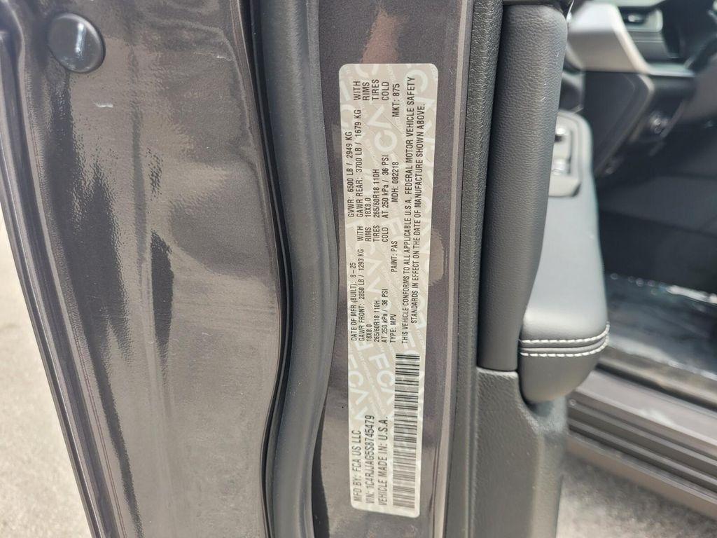 new 2025 Jeep Grand Cherokee L car, priced at $40,923