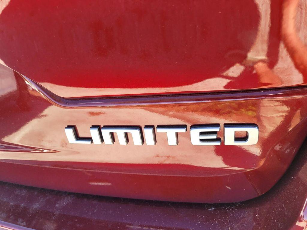 new 2025 Jeep Grand Cherokee car, priced at $43,097