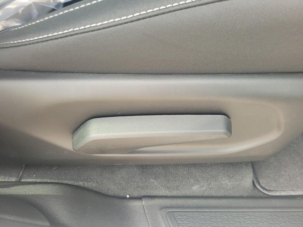 new 2025 Jeep Grand Cherokee L car, priced at $38,094