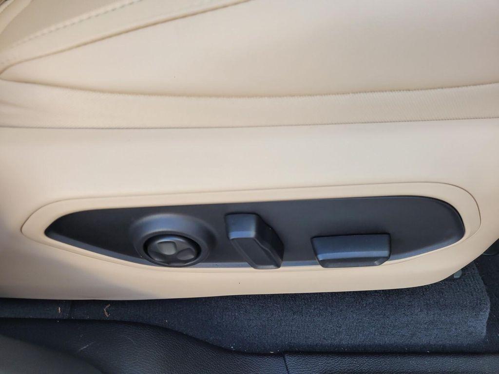 new 2025 Jeep Grand Cherokee car, priced at $44,154