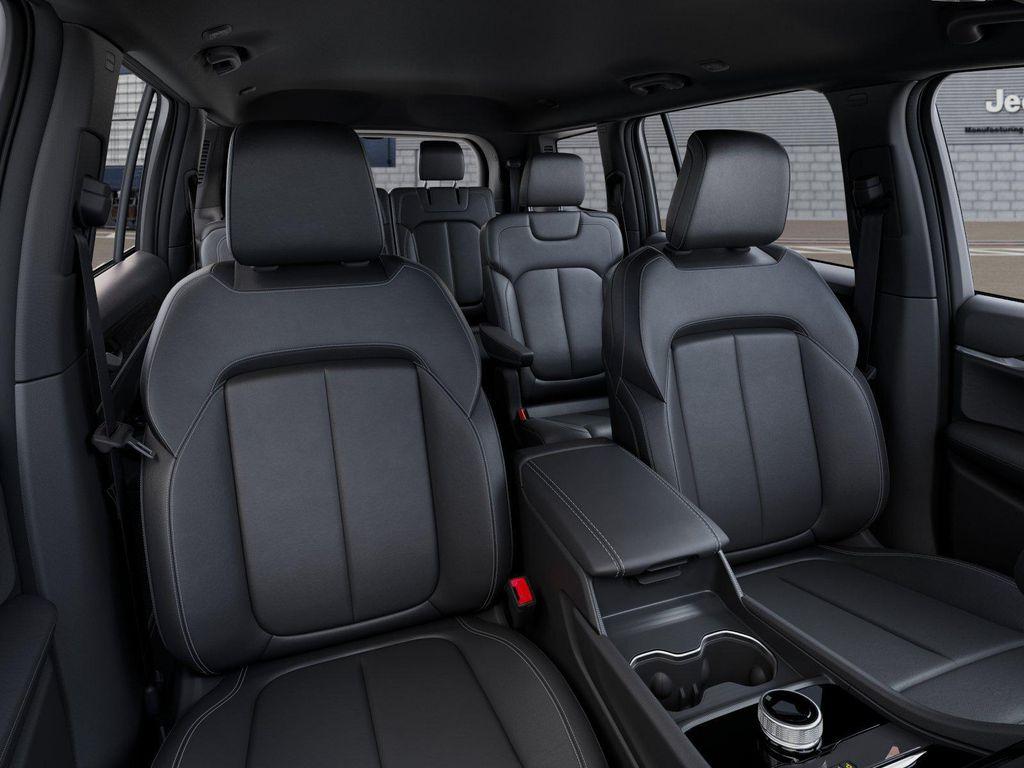 new 2025 Jeep Grand Cherokee L car, priced at $44,039
