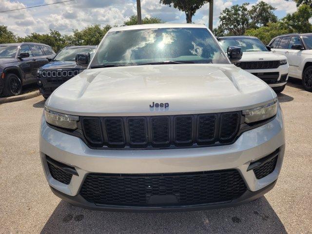 new 2025 Jeep Grand Cherokee car, priced at $41,123